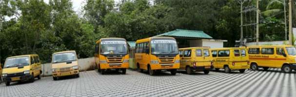 ಪೀಸ್ ಸ್ಕೂಲ್‌ಗೆ ಪೊಲೀಸ್ ದಾಳಿ: ಎಂಡಿ ವಿದೇಶಕ್ಕೆ